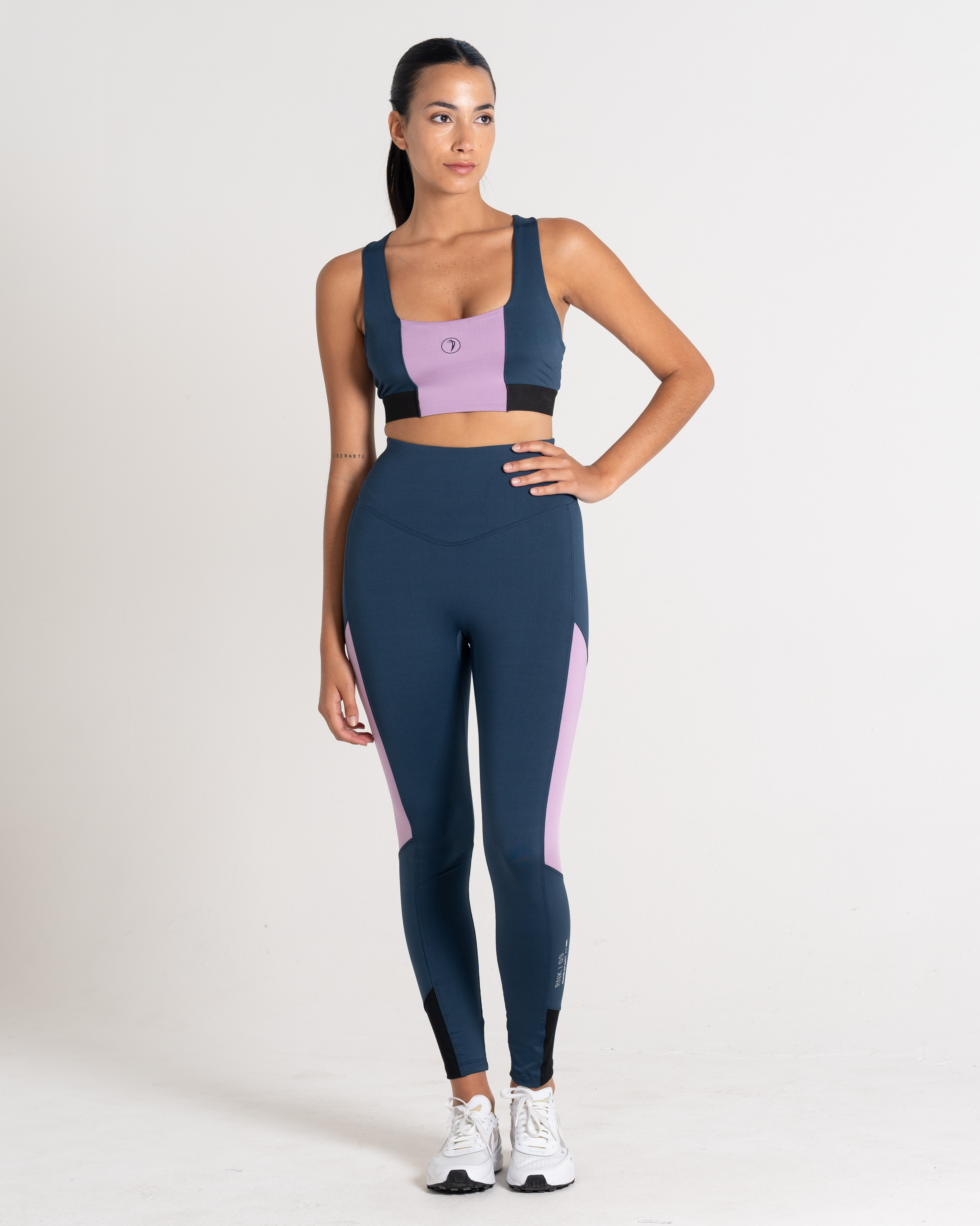Runik indumentaria deportiva mayorista clearance